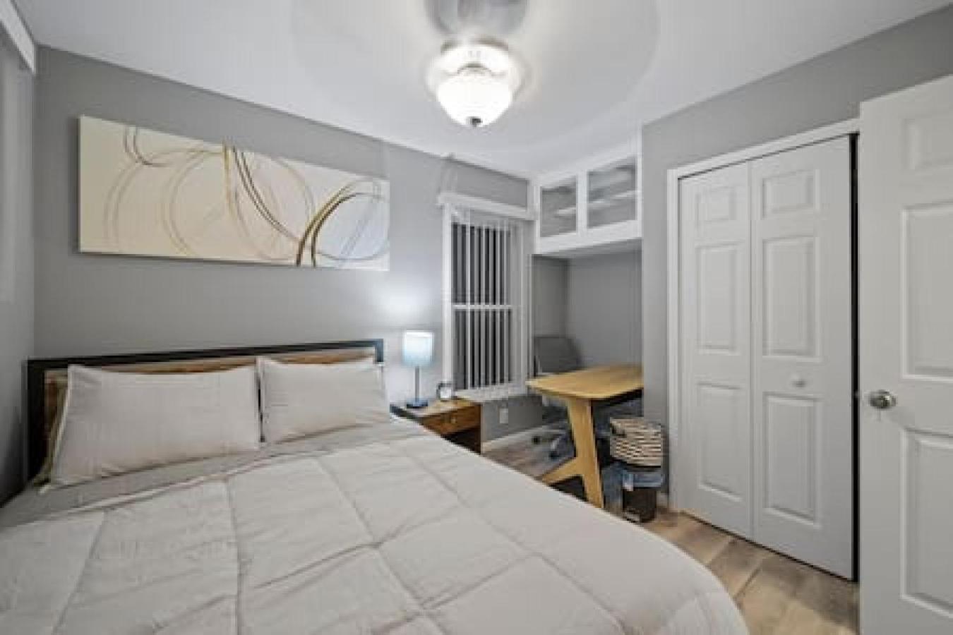 Urban Elegance Retreat In Downtown Рочестер Екстер'єр фото